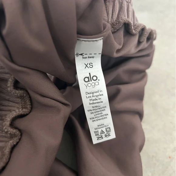 NEW Alo hot cocoa velour glimmer wide leg pant and scoop neck bra set XXS/XS - Picture 7 of 12